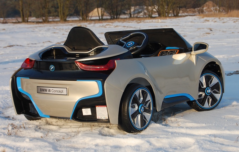 ORYGINALNE BMW i8 CONCEPT W NAJLEPSZEJ WERSJI, LAKIER/168 - obrazek 2