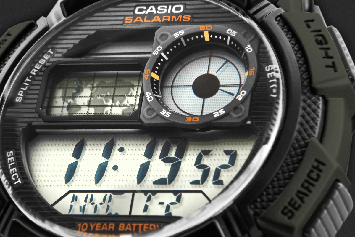 Zegarek Męski CASIO AE-1000W-3AVDF + BOX - obrazek 5