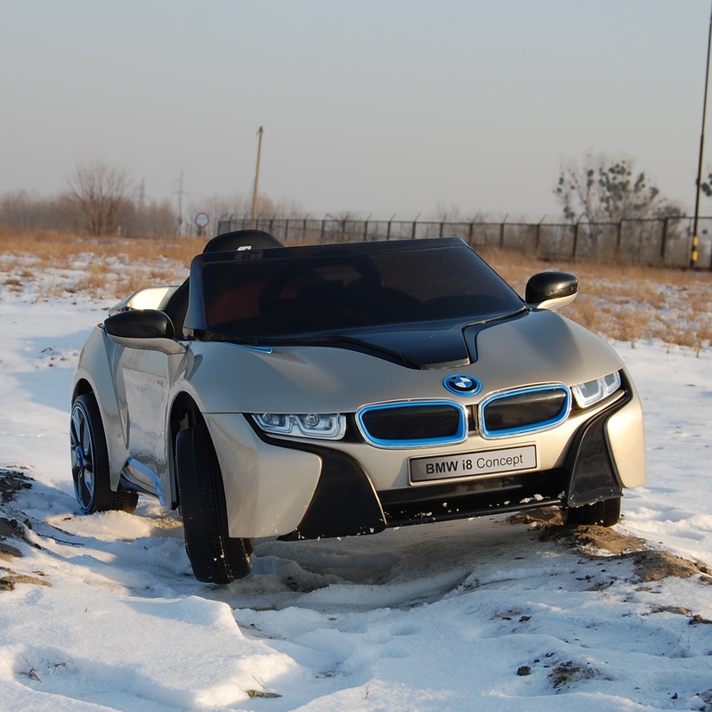 ORYGINALNE BMW i8 CONCEPT W NAJLEPSZEJ WERSJI, LAKIER/168 - obrazek 6