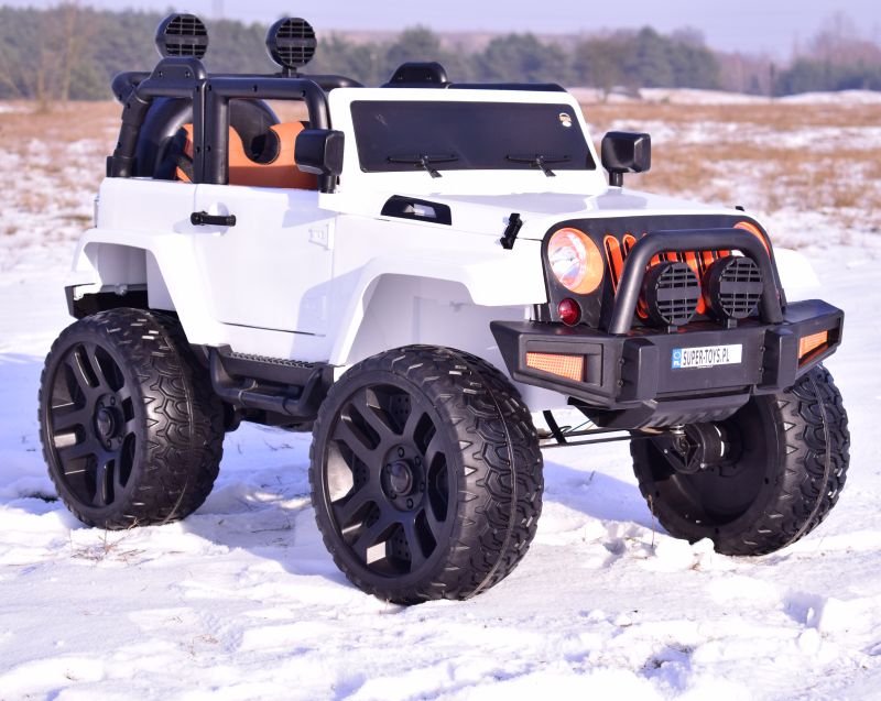 MEGA JEEP 4X4, MIĘKKIE KOŁA, MIĘKKIE SIEDZENIE, FUNKCJA BUJANIA SUPER HIT/LT828 - obrazek 3