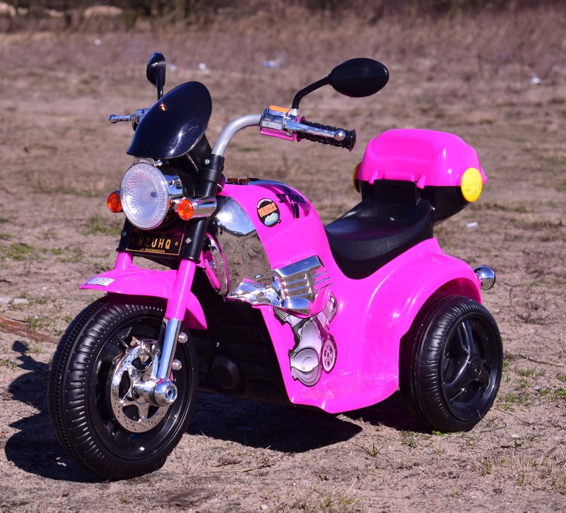 MOTOR CHOPPER STRIKE Z KUFERKIEM, KOGUTEM I POLICYJNYMI DŹWIĘKAMI/TR1508B - obrazek 12