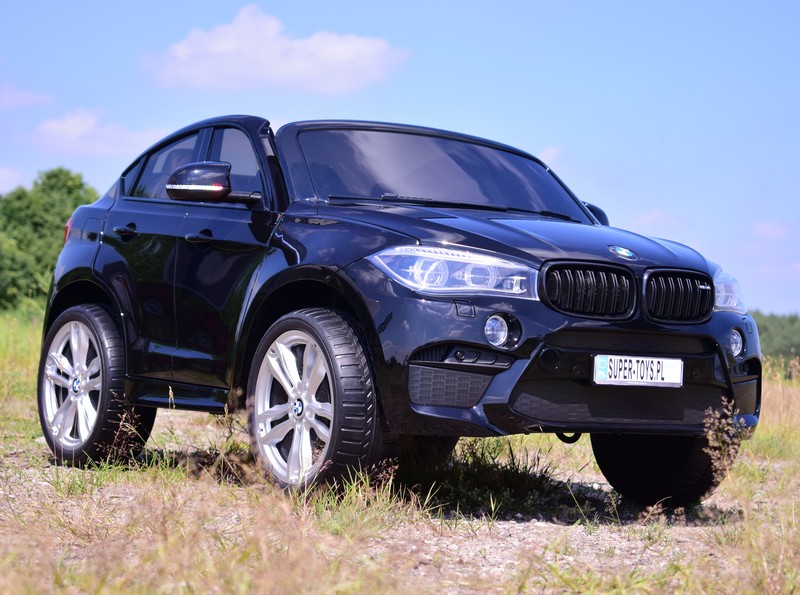 ORYGINALNE BMW X6M 2 OSOBOWE 2x120 WAT - W NAJLEPSZEJ WERSJI, MIĘKKIE SIEDZENIE, PILOT 2.4 GHZ, LAKIER/ 2168 - obrazek 4