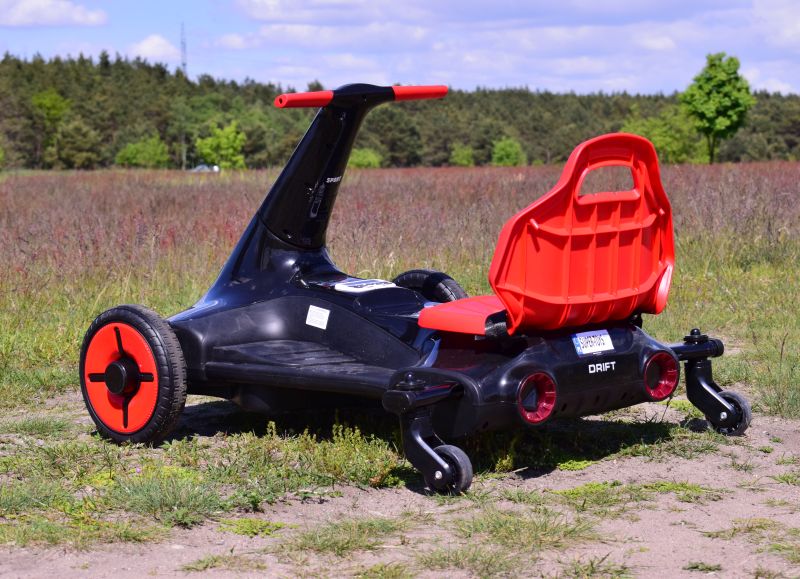 SZYBKI DRIFTUJĄCY GOKART, BLUETOOTH, ŚWIATŁA NOWOŚĆ/BDQ-8108 - obrazek 11