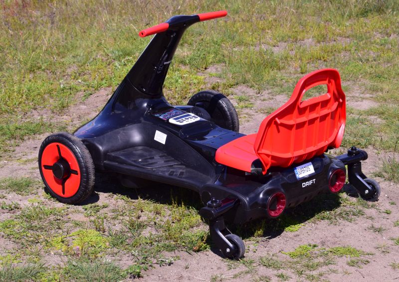 SZYBKI DRIFTUJĄCY GOKART, BLUETOOTH, ŚWIATŁA NOWOŚĆ/BDQ-8108 - obrazek 12