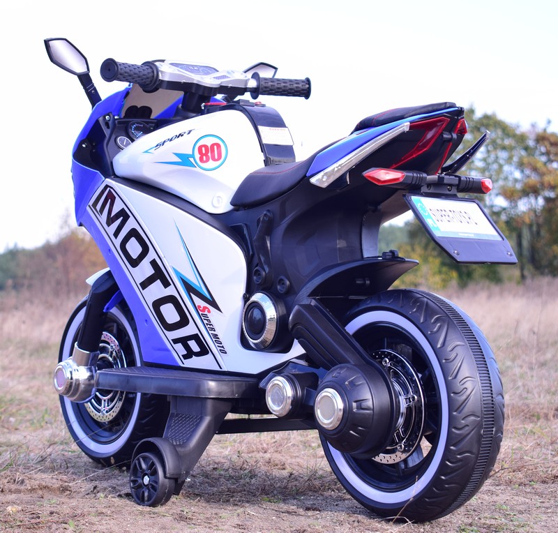 DUŻY MOTOR ŚCIGACZ STRONG 2 EXCLUSIVE, ŚWIECĄCE KOŁA, 2 KOŁOWY/HT6188-2 - obrazek 15
