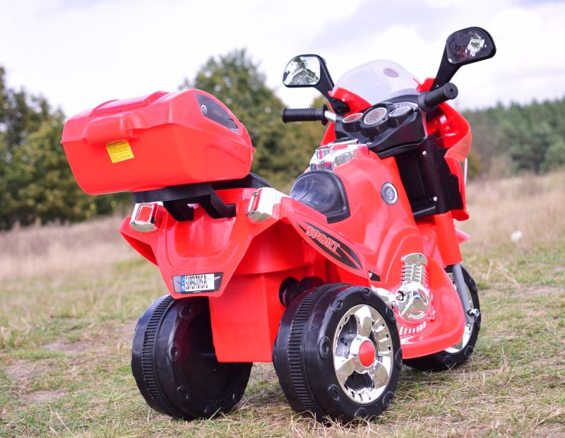MOTOR, MOTOREK ŚCIGACZ Z KUFERKIEM I DŹWIĘKAMI/MOTOR-518 - obrazek 8