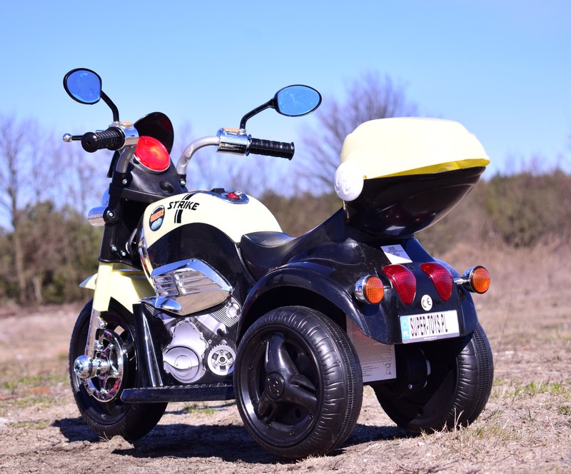 MOTOR CHOPPER STRIKE Z KUFERKIEM, KOGUTEM I POLICYJNYMI DŹWIĘKAMI/TR1508B - obrazek 19