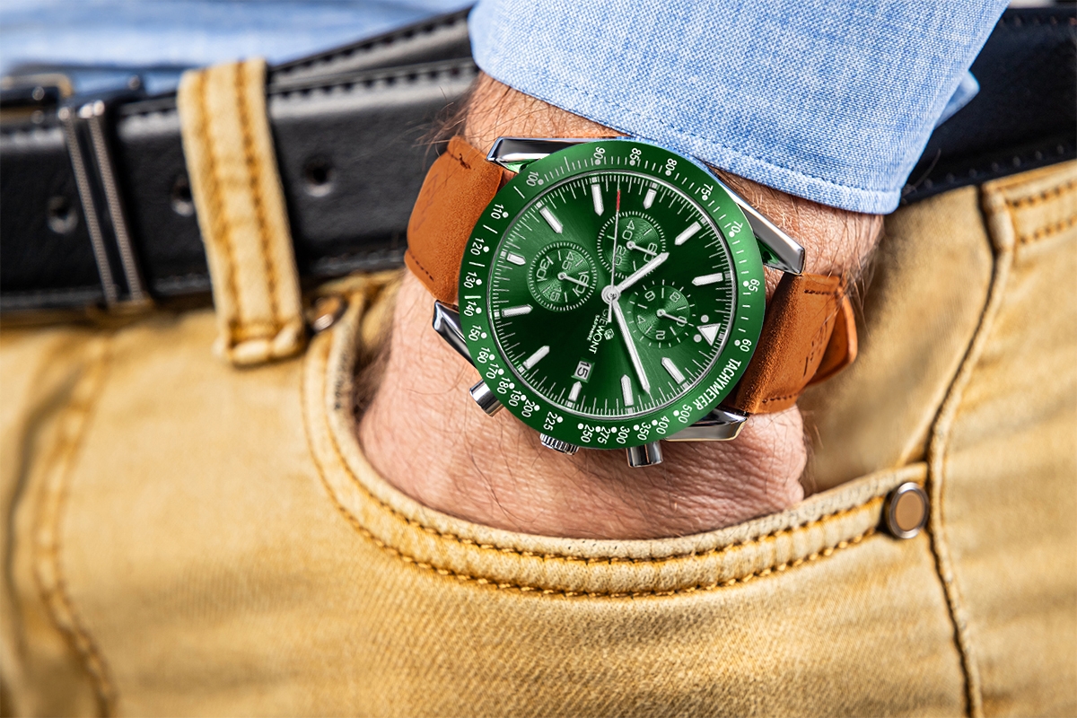Zegarek Męski Giewont Chronograph Sapphire Brązowo Zielony GW8720-A3 - obrazek 3