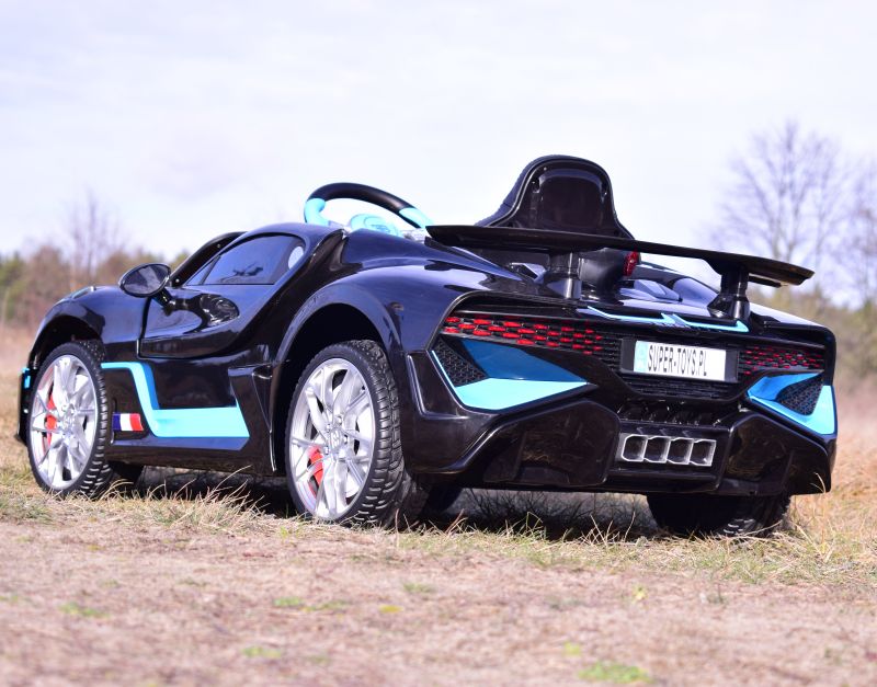 ORYGINALNE BUGATTI DIVO PEŁNA OPCJA, MIĘKKIE KOŁA, MIĘKKIE SIEDZENIE/HL338 - obrazek 8