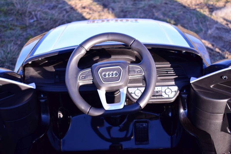 AUDI Q5 POLICJA , MIĘKKIE KOŁA, MIĘKKIE SIEDZENIE, RADIO FM, BLUETOOTH - PEŁNA OPCJA/S305 - obrazek 4