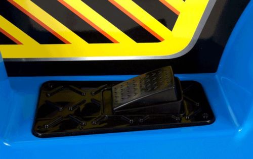 NAJMOCNIEJSZY TRAKTOR Z ŁYŻKĄ I PILOTEM 12V DWIE PRĘDKOŚCI/1005A - obrazek 9