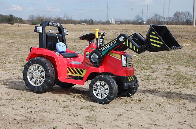 NAJMOCNIEJSZY TRAKTOR Z ŁYŻKĄ I PILOTEM 12V DWIE PRĘDKOŚCI/1005A - obrazek 7