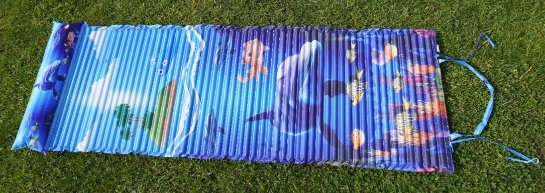 Leżak Plażowy Piankowy z Zagłówkiem Nadrukiem KUBISPORT 184 x 55 x 1,5 cm - obrazek 2