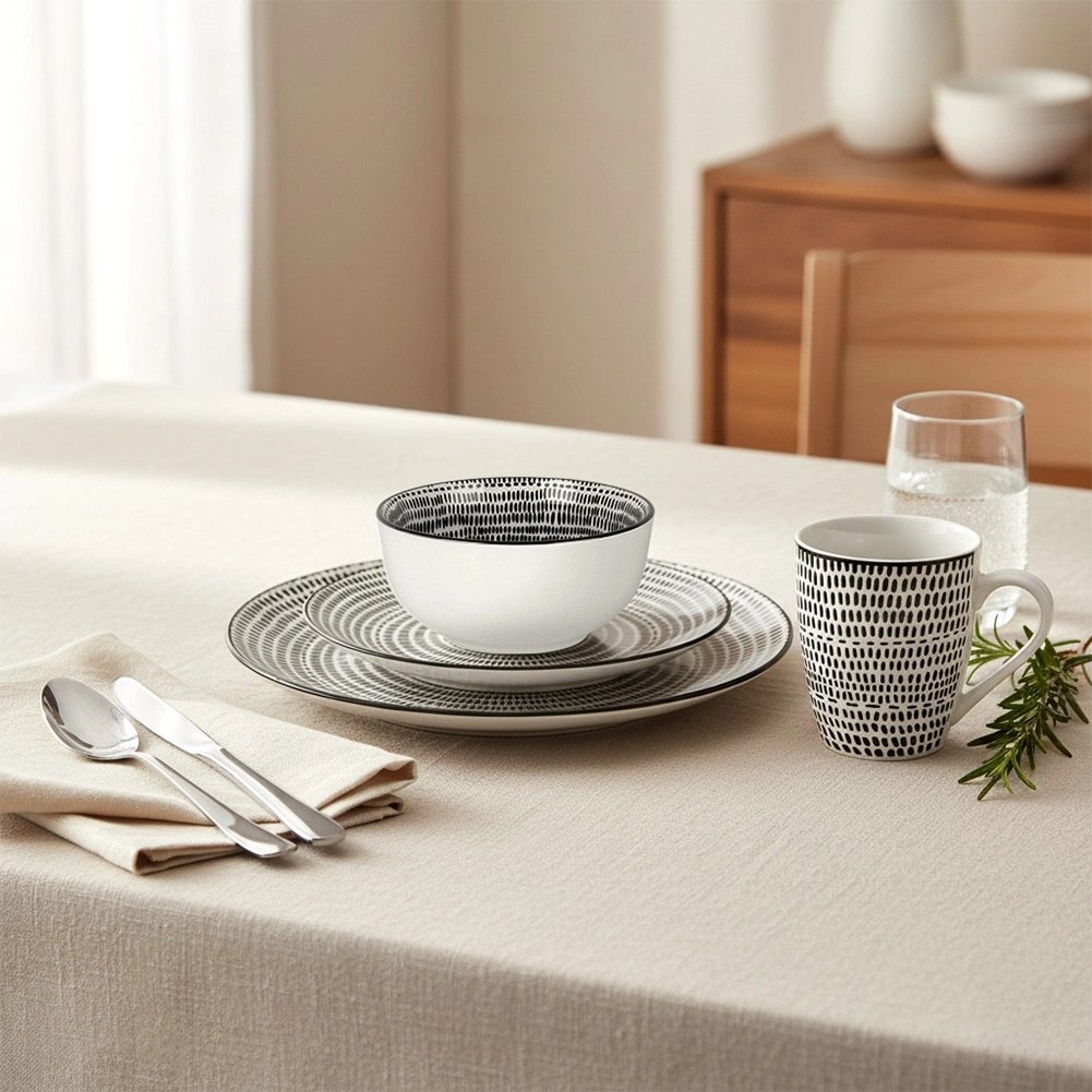 Serwis Obiadowy Porcelanowy 16 el. Zestaw dla 4 Osób Talerze - obrazek 4