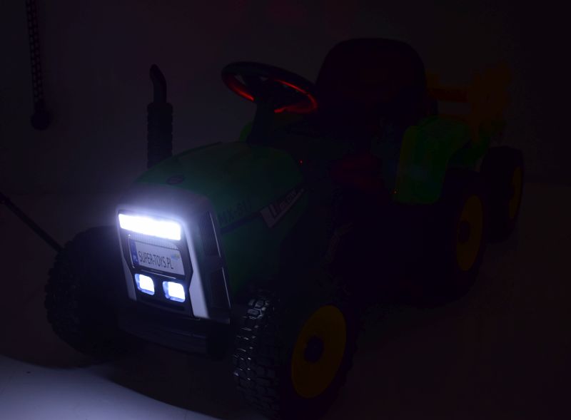 SUPER TRAKTOR BLOW - NA AKUMULATOR Z PRZYCZEPĄ, MIĘKKIE KOŁA, MIEKKIE SIEDZENIE, PILOT/XMX611 - obrazek 6