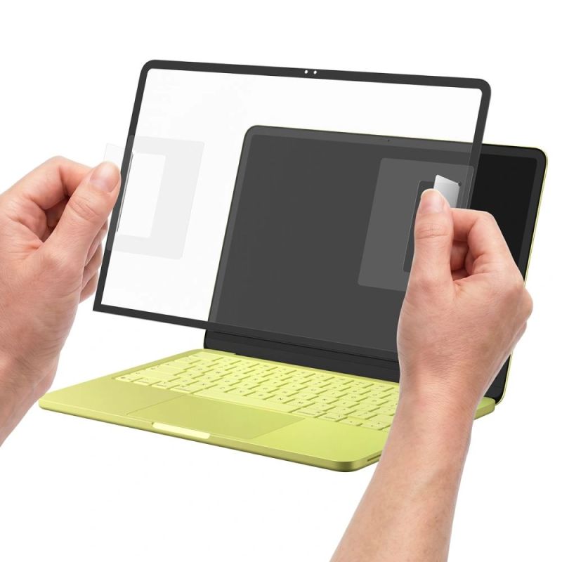 Szkło hartowane Spigen Glas.tR Slim FC na MacBook Neo 13" 2026 - czarne - obrazek 4