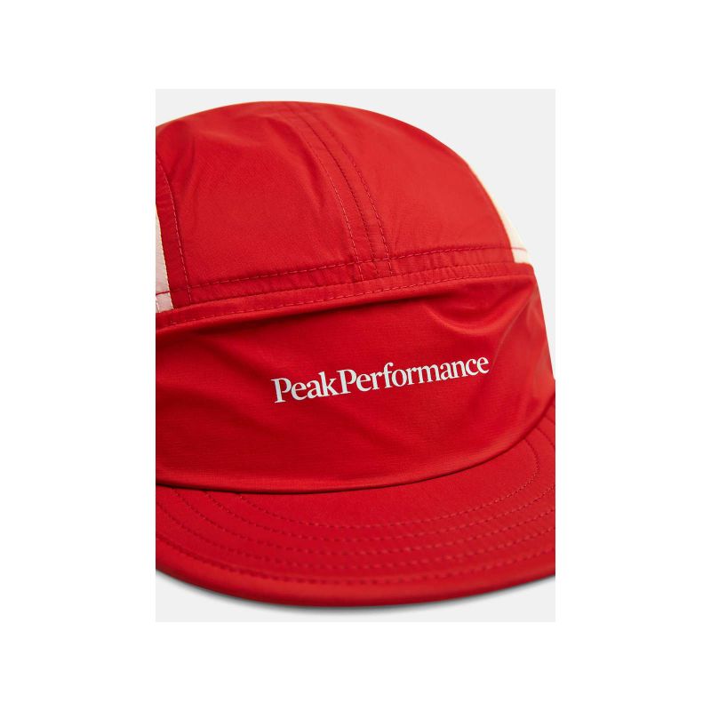 Czapka PEAK PERFORMANCE Trail Cap kolor czerwony - obrazek 3